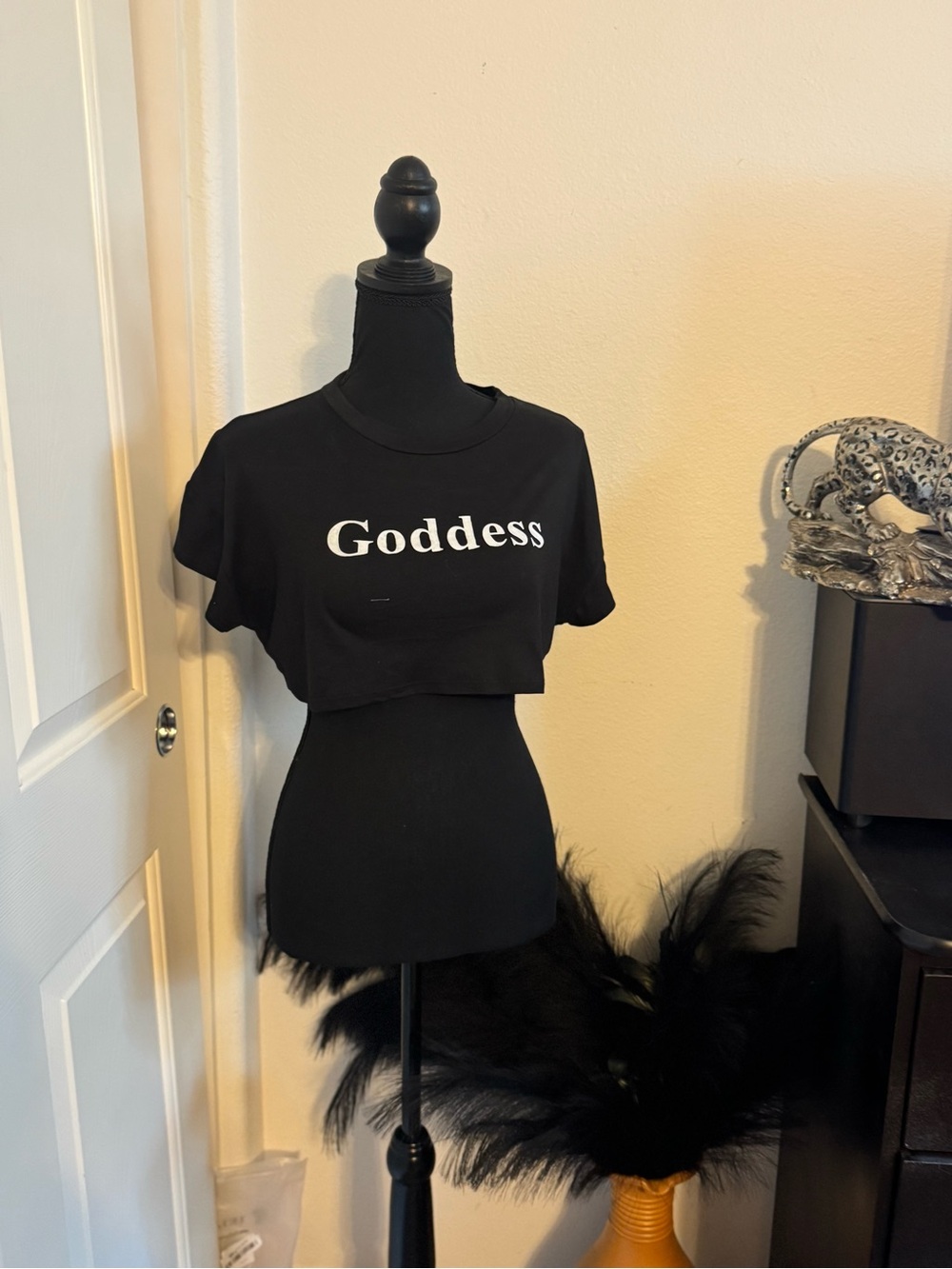 Goddess Black Crop Tee - Women's Fashion Top